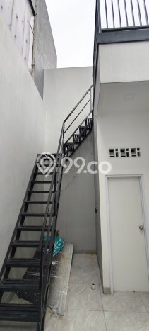 Rumah Luxury Modern Tanpa Renovasi di Villa Meruya Jakarta Barat Rumah Luxury Modern Tanpa Renovasi di Villa Meruya Jakarta Barat
