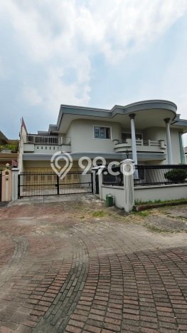 Ready to Use! Premium House LT 818m2 Desain Modern di Modernland Ready to Use! Premium House LT 818m2 Desain Modern di Modernland