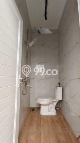 Ready to Use! Premium House LT 90m2 Desain Elegan di Duri Kepa Ready to Use! Premium House LT 90m2 Desain Elegan di Duri Kepa