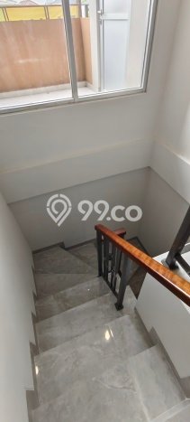 Dijual Hunian Rumah Terawat 3 Kamar di Meruya, Jakarta Barat Dijual Hunian Rumah Terawat 3 Kamar di Meruya, Jakarta Barat