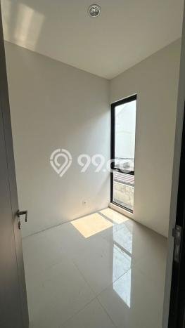 Dijual Hunian Rumah Terawat 2 KT di Semanan, Jakarta Barat Dijual Hunian Rumah Terawat 2 KT di Semanan, Jakarta Barat