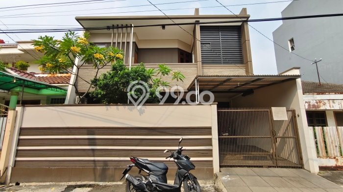 Dijual Rumah Mewah Megah Dengan View Cantik di Sunrise Garden, Jakarta Barat Dijual Rumah Mewah Megah Dengan View Cantik di Sunrise Garden, Jakarta Barat