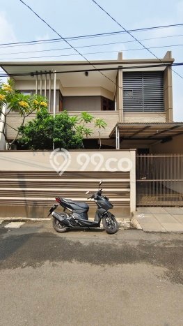 Dijual Rumah Mewah Megah Dengan View Cantik di Sunrise Garden, Jakarta Barat Dijual Rumah Mewah Megah Dengan View Cantik di Sunrise Garden, Jakarta Barat