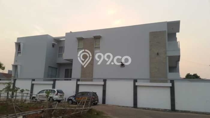 Jual Rumah Luas Elegan Dengan View Eksklusif di Kalideres, Jakarta Barat Jual Rumah Luas Elegan Dengan View Eksklusif di Kalideres, Jakarta Barat