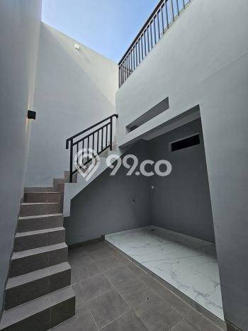 Rumah Modern 4 KT di Meruya Jakarta Barat Unfurnished Rumah Modern 4 KT di Meruya Jakarta Barat Unfurnished