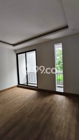 Ready to Use! Premium House LT 125m2 Desain Modern di Meruya Ready to Use! Premium House LT 125m2 Desain Modern di Meruya