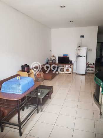 Rumah Elit Modern Siap Huni di Taman Ratu Jakarta Barat Rumah Elit Modern Siap Huni di Taman Ratu Jakarta Barat