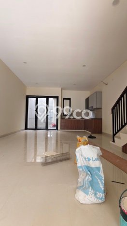 Dijual Rumah Luas Megah Dengan View Eksklusif di Metland Puri, Jakarta Barat Dijual Rumah Luas Megah Dengan View Eksklusif di Metland Puri, Jakarta Barat