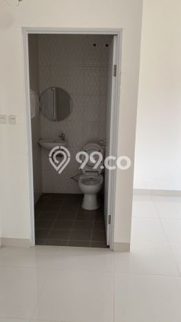 Dijual Rumah 4 Kamar Lokasi Strategis Nyaman dan Strategis di Karawaci Dijual Rumah 4 Kamar Lokasi Strategis Nyaman dan Strategis di Karawaci