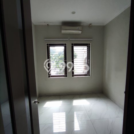 Rumah Luxury Modern Siap Huni di Modernland Tangerang Rumah Luxury Modern Siap Huni di Modernland Tangerang