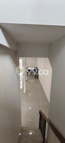 Dijual Hunian Rumah Terawat 3 Kamar di Meruya, Jakarta Barat Dijual Hunian Rumah Terawat 3 Kamar di Meruya, Jakarta Barat