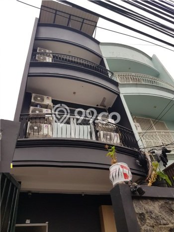 Unit Kost Dijual di Tomang dengan 11 Kamar Kawasan Ramai Unit Kost Dijual di Tomang dengan 11 Kamar Kawasan Ramai