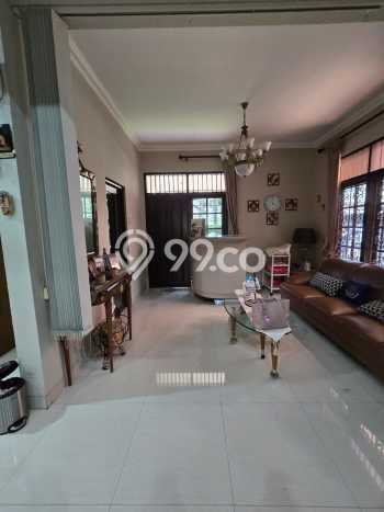 Ready to Use! Luxury House LT 396m2 Desain Elegan di Modernland Ready to Use! Luxury House LT 396m2 Desain Elegan di Modernland