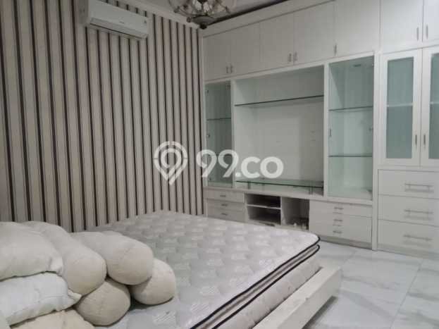 Rumah Mewah LB 200m2 Siap Pakai Desain Elegan di Citra Garden, Jakarta Barat Rumah Mewah LB 200m2 Siap Pakai Desain Elegan di Citra Garden, Jakarta Barat
