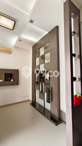 Hunian Elit LB 359m2 Siap Huni Desain Elegan di Green Ville, Jakarta Barat Hunian Elit LB 359m2 Siap Huni Desain Elegan di Green Ville, Jakarta Barat