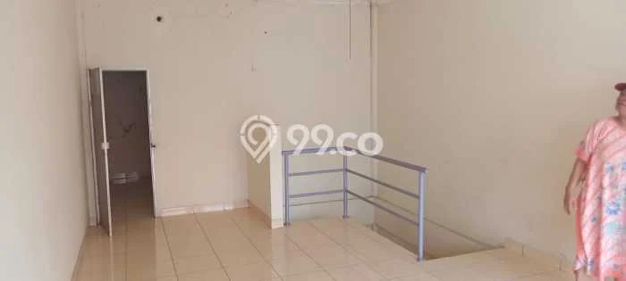 PRIME LOCATION! Ruko Kawasan Ciputat, Luas 80m2m², Area Ramai, Siap Pakai PRIME LOCATION! Ruko Kawasan Ciputat, Luas 80m2m², Area Ramai, Siap Pakai