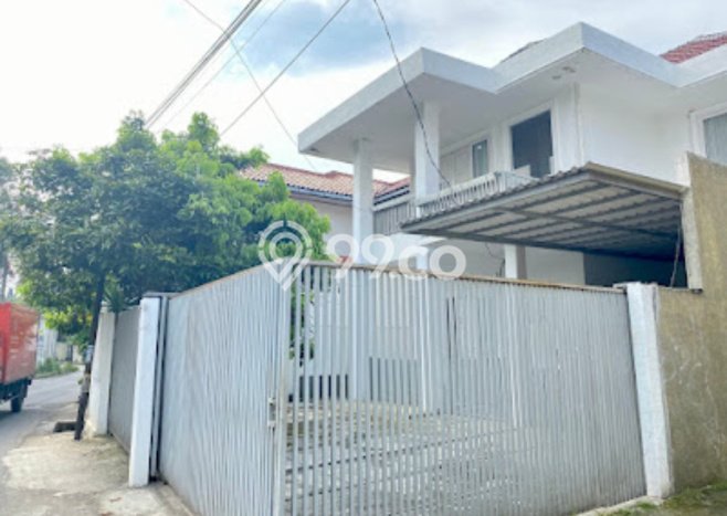 Best Deal Hunian Premium Ideal dan Luas di Ciputat Timur, Tangerang Selatan Best Deal Hunian Premium Ideal dan Luas di Ciputat Timur, Tangerang Selatan