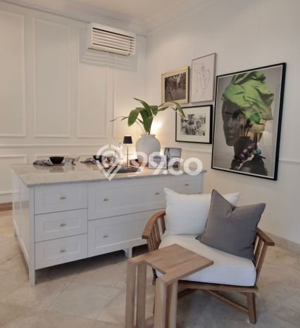 Hunian Minimalis dengan LT 670m2 & LB 525m2 Disewakan di Kemang Hunian Minimalis dengan LT 670m2 & LB 525m2 Disewakan di Kemang