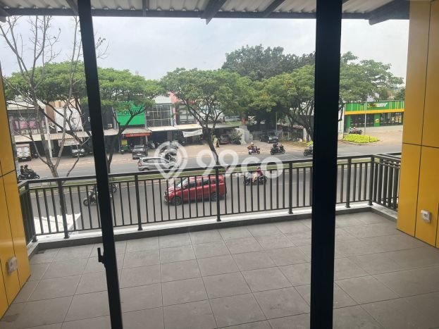 LOKASI PREMIUM! Ruko Area Komersial Kawasan Graha Raya, Luas 81m2m², Siap Operasional LOKASI PREMIUM! Ruko Area Komersial Kawasan Graha Raya, Luas 81m2m², Siap Operasional