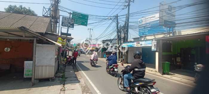 Tanah di Serpong, Luas 1000m2m², Akses Strategis, Area Berkembang Tanah di Serpong, Luas 1000m2m², Akses Strategis, Area Berkembang