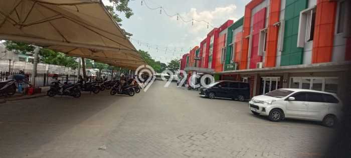 KAWASAN BISNIS! Ruko Kawasan Graha Raya, Luas 196m², Lokasi Premium KAWASAN BISNIS! Ruko Kawasan Graha Raya, Luas 196m², Lokasi Premium