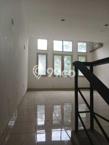 Ruko Dijual di Prime Area Tangerang Luas 135m2 Ruko Dijual di Prime Area Tangerang Luas 135m2