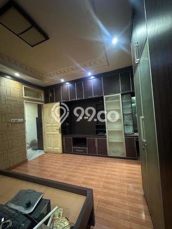 Ruko di Serpong, Luas 385m2m², Lokasi Strategis Ruko di Serpong, Luas 385m2m², Lokasi Strategis