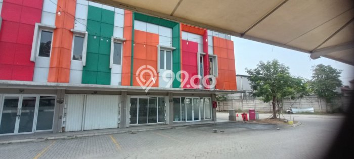 Ruko untuk Disewa di Pusat Tangerang Luas Bangunan 196m2 Ruko untuk Disewa di Pusat Tangerang Luas Bangunan 196m2