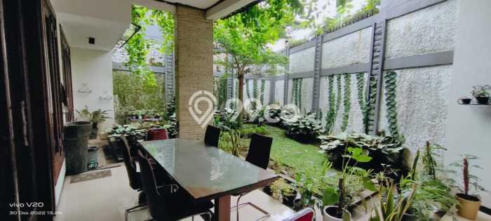 Ready to Use! Luxury House LT 221m2 Desain Modern di Bintaro Ready to Use! Luxury House LT 221m2 Desain Modern di Bintaro