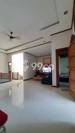 Ready to Use! Luxury House LT 221m2 Desain Modern di Bintaro Ready to Use! Luxury House LT 221m2 Desain Modern di Bintaro