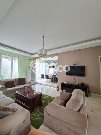 Ready to Use! Premium House LT 216m2 Desain Modern di Bintaro Ready to Use! Premium House LT 216m2 Desain Modern di Bintaro