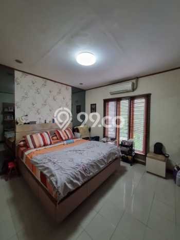 Jual Rumah Mewah Megah Dengan View Eksklusif di Bintaro, Tangerang Selatan Jual Rumah Mewah Megah Dengan View Eksklusif di Bintaro, Tangerang Selatan
