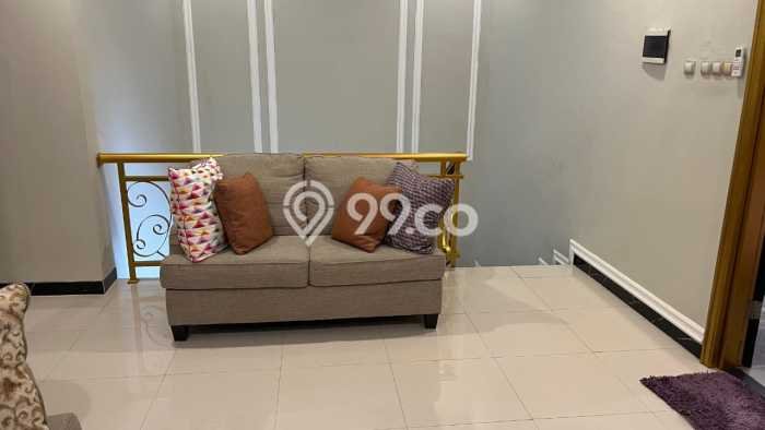 Siap Huni Rumah Mewah 4 Kamar di Ciputat Dekat ke Mana Saja Siap Huni Rumah Mewah 4 Kamar di Ciputat Dekat ke Mana Saja