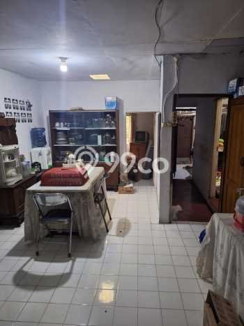 Rumah Harga Terjangkau 3 KT di Lebak Bulus, Jakarta Selatan Rumah Harga Terjangkau 3 KT di Lebak Bulus, Jakarta Selatan