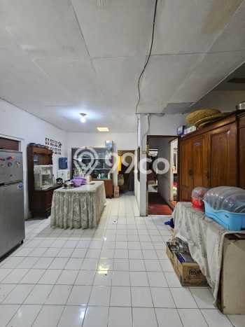 Rumah Harga Terjangkau 3 KT di Lebak Bulus, Jakarta Selatan Rumah Harga Terjangkau 3 KT di Lebak Bulus, Jakarta Selatan