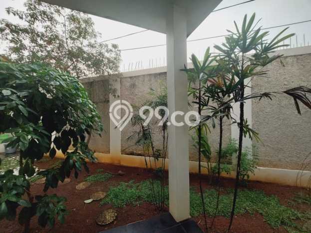 Rumah Luxury Modern Siap Huni di Bintaro Tangerang Selatan Rumah Luxury Modern Siap Huni di Bintaro Tangerang Selatan