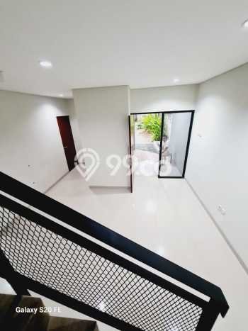 Dijual Rumah Strategis Bagus Punya 2 KT di Ciputat Tangerang Selatan SHM Dijual Rumah Strategis Bagus Punya 2 KT di Ciputat Tangerang Selatan SHM