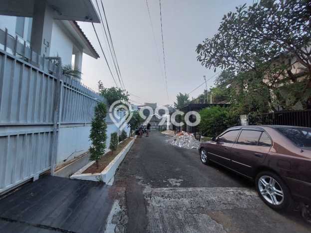 Rumah Luxury Modern Siap Huni di Bintaro Tangerang Selatan Rumah Luxury Modern Siap Huni di Bintaro Tangerang Selatan