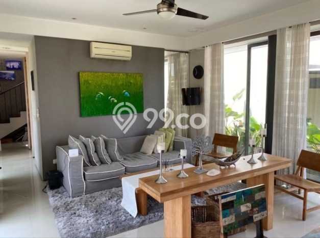 Rumah EXCLUSIVE di Bogor Selatan, Bogor, Luas 394m2m² LB 176m2m² KESEMPATAN TERBATAS! Rumah EXCLUSIVE di Bogor Selatan, Bogor, Luas 394m2m² LB 176m2m² KESEMPATAN TERBATAS!