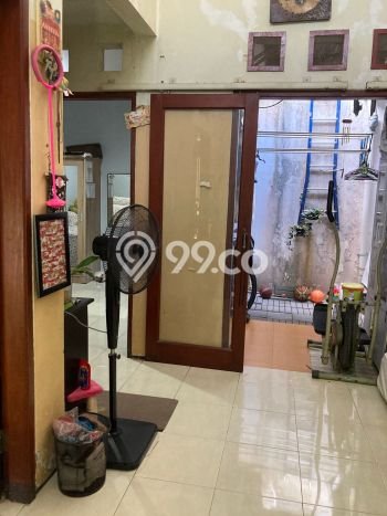 Rumah Modern 2 KT di Sektor 9-Bintaro Tangerang Selatan Unfurnished Rumah Modern 2 KT di Sektor 9-Bintaro Tangerang Selatan Unfurnished
