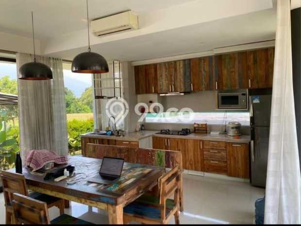 Rumah EXCLUSIVE di Bogor Selatan, Bogor, Luas 394m2m² LB 176m2m² KESEMPATAN TERBATAS! Rumah EXCLUSIVE di Bogor Selatan, Bogor, Luas 394m2m² LB 176m2m² KESEMPATAN TERBATAS!