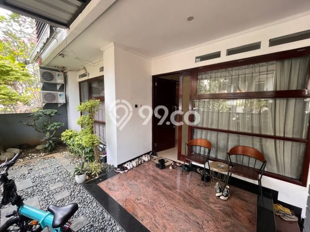 Hunian Elit LB 250m2 Siap Pakai Desain Elegan di Sektor 9-Bintaro, Tangerang Selatan Hunian Elit LB 250m2 Siap Pakai Desain Elegan di Sektor 9-Bintaro, Tangerang Selatan