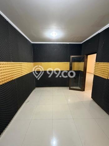 Hunian Cantik Modern Lb 260m2 di Ciputat, Tangerang Selatan Hunian Cantik Modern Lb 260m2 di Ciputat, Tangerang Selatan