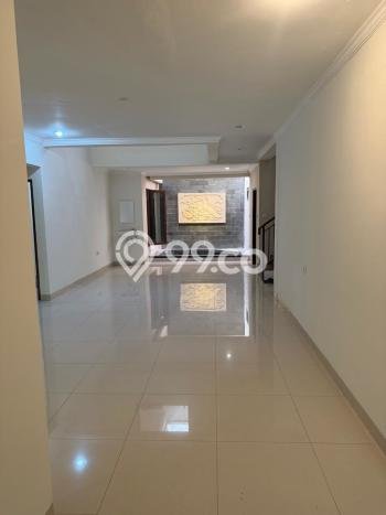 Hunian Cantik Modern Lb 260m2 di Ciputat, Tangerang Selatan Hunian Cantik Modern Lb 260m2 di Ciputat, Tangerang Selatan