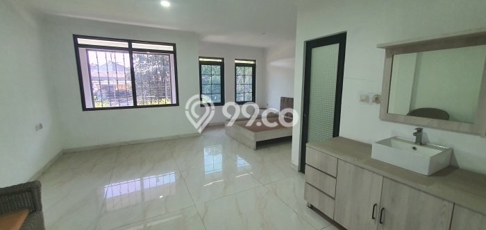 Unit Ruko Dijual di Astanaanyar Bandung Luas Bangunan 228m2 Unit Ruko Dijual di Astanaanyar Bandung Luas Bangunan 228m2