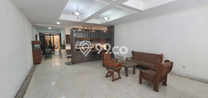 Unit Ruko Dijual di Astanaanyar Bandung Luas Bangunan 228m2 Unit Ruko Dijual di Astanaanyar Bandung Luas Bangunan 228m2