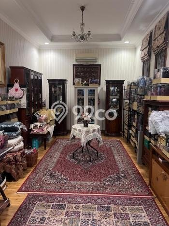 Jual Rumah Luas Elegan Dengan View Cantik di Bambu Apus, Jakarta Timur Jual Rumah Luas Elegan Dengan View Cantik di Bambu Apus, Jakarta Timur