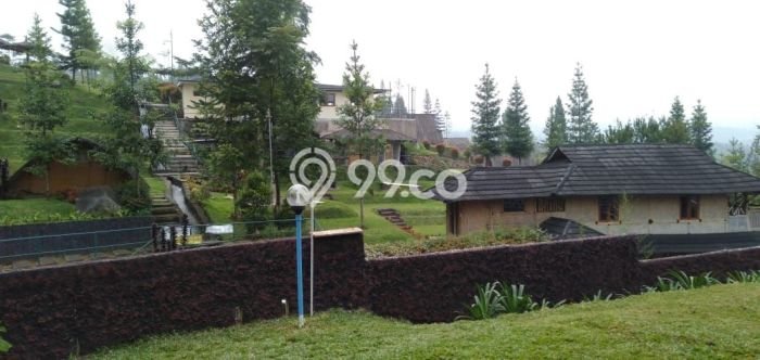 Rumah Eksklusif Dijual LT 1000m2 di Cisarua, Bogor Rumah Eksklusif Dijual LT 1000m2 di Cisarua, Bogor