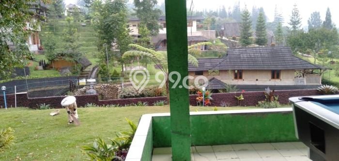 Rumah Eksklusif Dijual LT 1000m2 di Cisarua, Bogor Rumah Eksklusif Dijual LT 1000m2 di Cisarua, Bogor