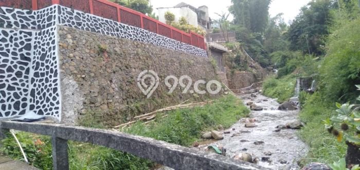 Rumah Eksklusif Dijual LT 1000m2 di Cisarua, Bogor Rumah Eksklusif Dijual LT 1000m2 di Cisarua, Bogor